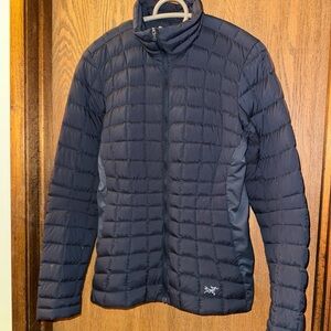 Arc'teryx Women's "Narin" Dark Blue Down Puffer Jacket